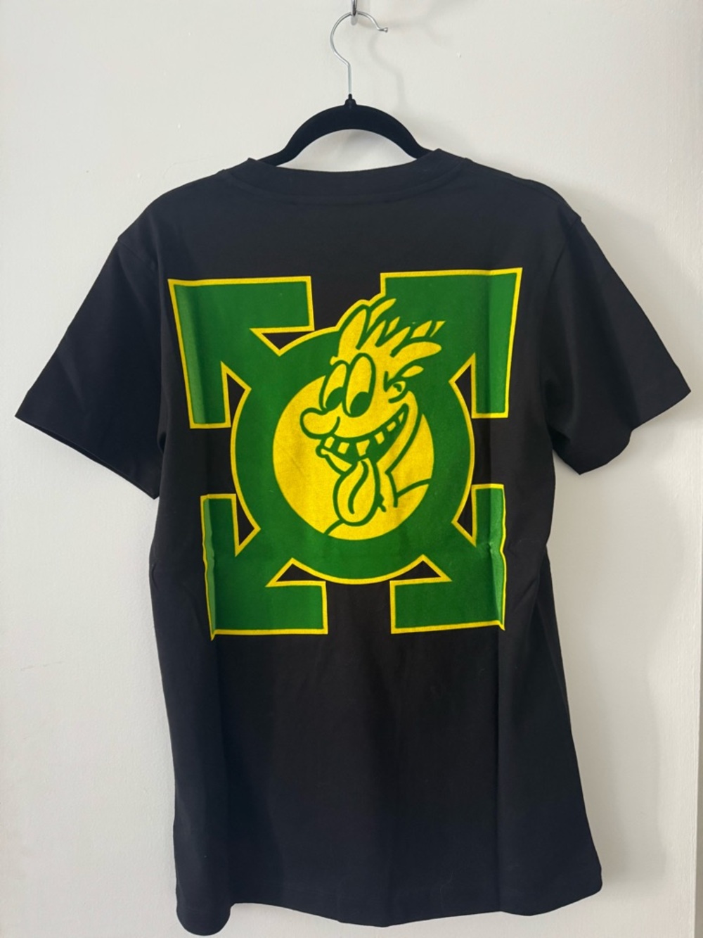 Off-White SS21 Green
Arrow Cartoon Short Sleeve Loose Fit Black